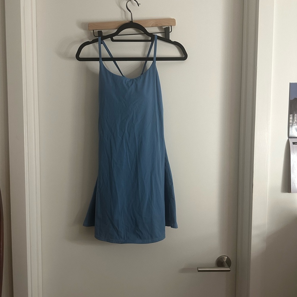 HALARA Everyday Cloudful Fabric Backless 2-in-1 Workout Dress-Wannabe, medium